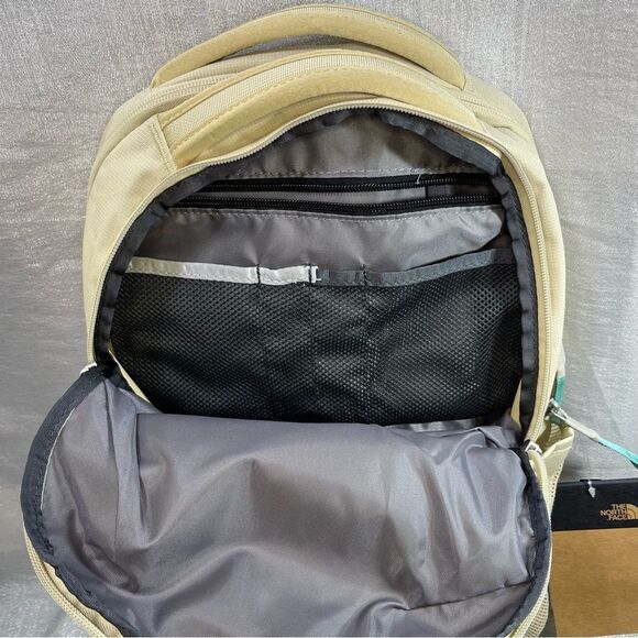 The North Face Vault Women's Backpack 26L - Picture 8 of 10